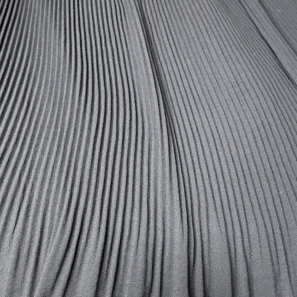 Name It• Navy Pleated Girls Dress, Size 4 ~ NWT - Picture 5 of 7